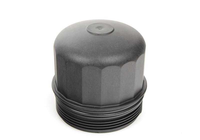 Coperchio filtro olio senza vite di drenaggio per BMW F07, F10, F11, F90, G30, F06, F12, F13, F01, F02, F04, G11, G12, F91, F92, F93, G14, G15, G16, E70, F15, F85, F95, G05, E71, F16, F86, F96, G06, G07 (OEM 11427615389). BMW originale.
