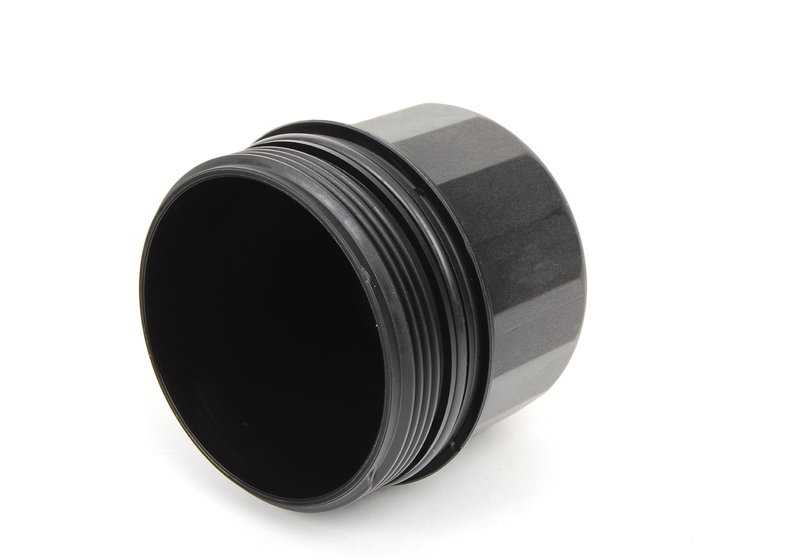 Coperchio filtro olio senza vite di drenaggio per BMW F07, F10, F11, F90, G30, F06, F12, F13, F01, F02, F04, G11, G12, F91, F92, F93, G14, G15, G16, E70, F15, F85, F95, G05, E71, F16, F86, F96, G06, G07 (OEM 11427615389). BMW originale.