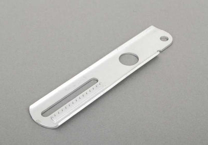 Abrazadera tensor OEM 32421717030 para BMW E34. Pieza original BMW.