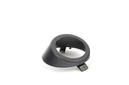 Tapón cubre eje limpiaparabrisas OEM 61610690392 para MINI R50, R52, R53. Compatible con versiones One, Cooper y Cooper S con cambio manual o automático. Original MINI.