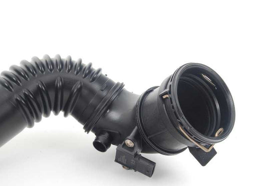 Conducto de admisión de aire OEM 13717612096 para BMW F10, F10N, F11, F11N, F18N. Original BMW.