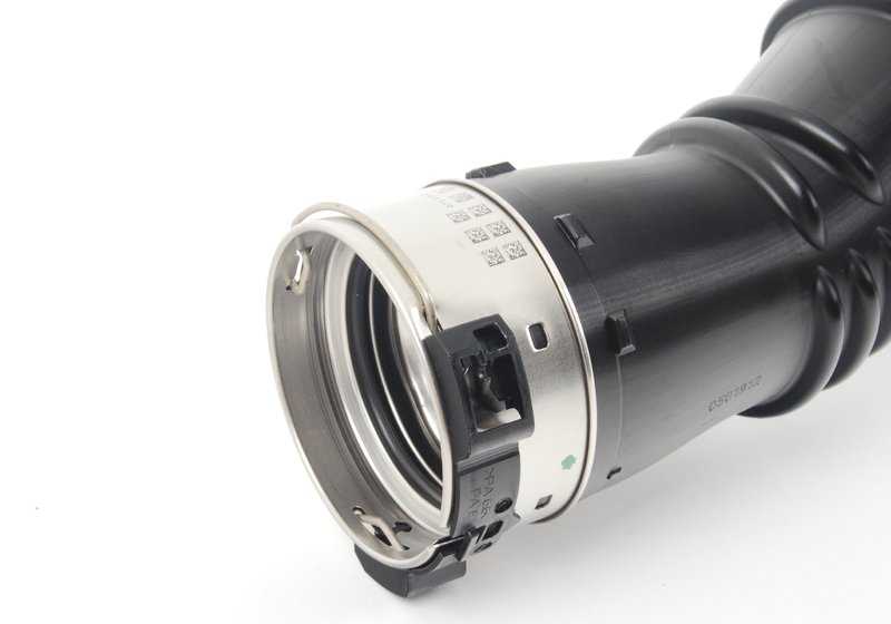 Conducto de admisión de aire OEM 13717612096 para BMW F10, F10N, F11, F11N, F18N. Original BMW.