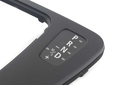 Embellecedor palanca de cambio negro OEM 51167155646 para BMW E90, E91, E92, E93. Original BMW.