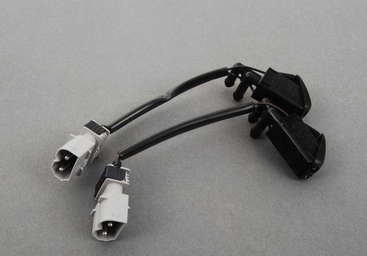 Heated Spray Nozzle Set for BMW 3 Series E36 (OEM 61669401941). Original BMW