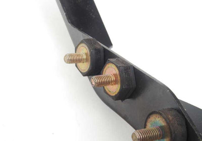 Soporte de bastidor auxiliar OEM 51712693758 para BMW E39. Original BMW.