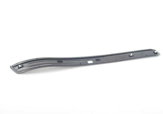 Embellecador Entrée Porte d'entrée OEM 51477034303 pour BMW E60 et E61. BMW d'origine.