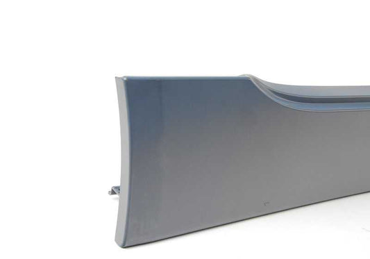 Right side cover OEM 51717159658 for BMW 5 E61 Series (520d models, 523i, 525d) from 03/2004 to 02/2007. Original BMW spare.