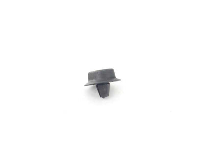 Tope de goma parachoques OEM 51248189779 para BMW E38. Original BMW.