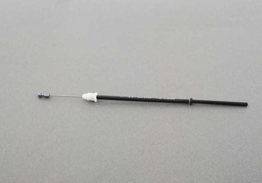 Cable de apertura tapa de combustible OEM 51257066025 para BMW E60, E61. Original BMW.