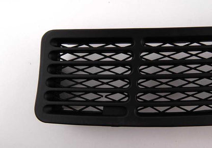 Rejilla embellecedora izquierda OEM 51131904571 para BMW E30. Original BMW.