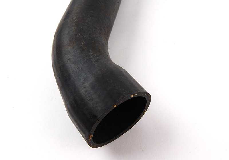 Manguera de agua para BMW E39 (OEM 11531406766). Original BMW.