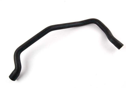 Manguera bomba de agua auxiliar motor OEM 64218391003 para BMW E39 520i con motor M52. Compatible con versiones manuales y automáticas. Original BMW.
