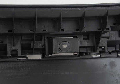 Paragolpes delantero imprimado OEM 51117042706 para BMW E65 y E66. Original BMW.