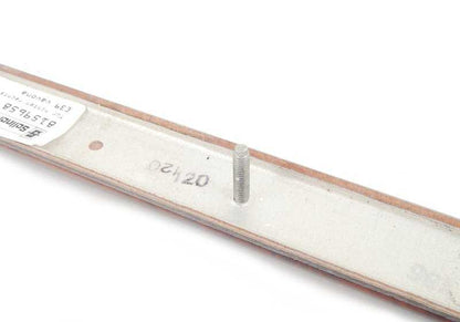 Moldura de madera puerta trasera derecha OEM 51428159658 para BMW E39. Original BMW.