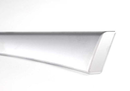 Embellecedor puerta delantera izquierda acabado cromo mate OEM 51412695577 para BMW E39. Original BMW.