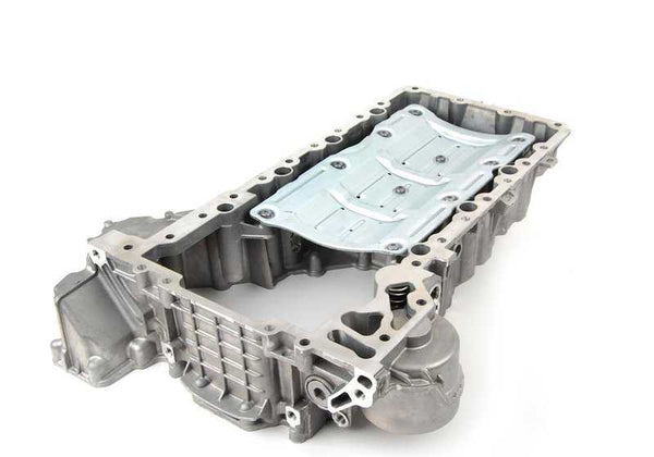 Parte superior del cárter de aceite OEM 11137621070 para BMW F07, F10, F11, F06, F12, F13, F01, F02 (incluye versiones N). Recambio original BMW.