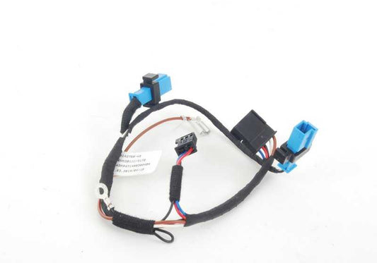 BMW connection cable for BMW 1 F20 Series, F21, F52, Series 2 F22, F23, F45, F46, F87, Series 3 F30, F31, F34, F35, F80, Series 4 F32, F33, F36, F82, F83, X1 F48, X2 F39, X3 F25, X4 F2 F85, X6 F16, F86 (OEM 32307848335). Original BMW