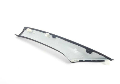 Embellente destro del pilar di OEM 51437897588 per BMW E60 ed E61. BMW originale di colore antracite.