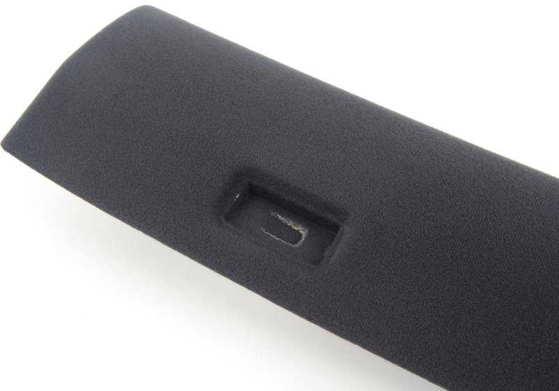 Embellente destro del pilar di OEM 51437897588 per BMW E60 ed E61. BMW originale di colore antracite.