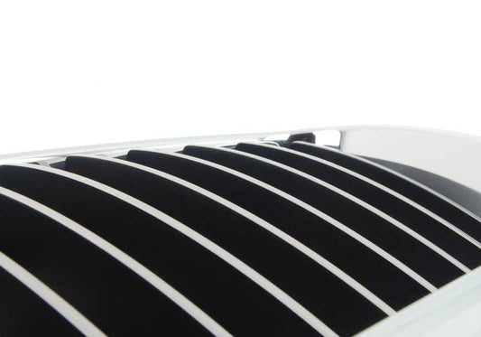 Involta Chrome a sinistra OEM 51137179655 per BMW E81, E82, E87, E88. BMW originale.