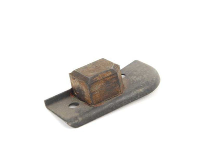 Soporte izquierdo OEM 51251972993 para BMW E30. Original BMW.