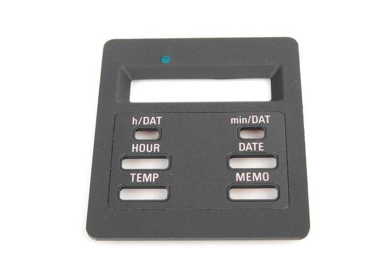 Carcasa embellecedora OEM 62131377806 para BMW E30 y E28. Compatible con todos los modelos E30 y E28 con indicador de temperatura exterior. Original BMW.
