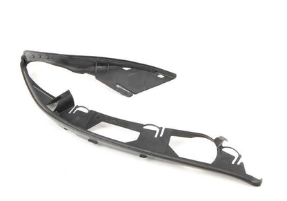 Vorstand des rechten Leuchtturms für BMW E60, E60N, E61N (OEM 63127187270). Original BMW