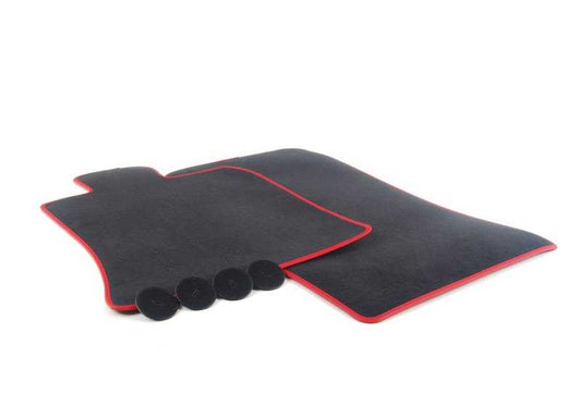 Juego de alfombrillas de moqueta velours OEM 51477330808 para MINI R55, R56, R57. Alfombras originales MINI, diseño específico para versiones GP2, ajuste perfecto y calidad premium.