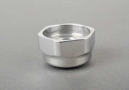 Tuerca ciega para varios modelos de BMW (OEM 33533054172). Original BMW
