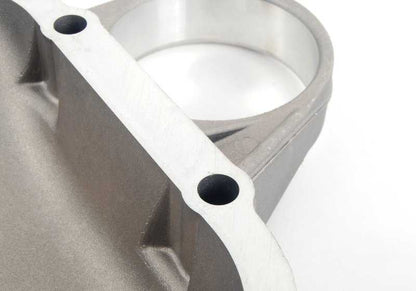 Tapa del diferencial trasero sin silentblock OEM 33111210431 para BMW E30. Original BMW.