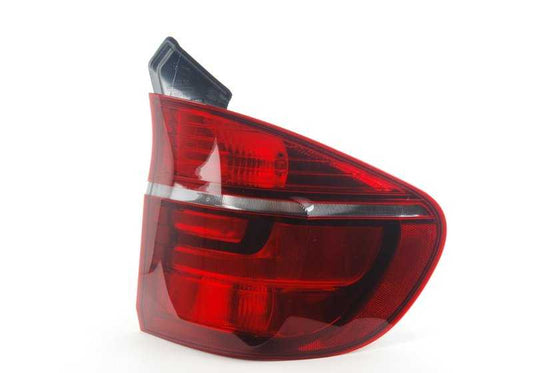 Piloto trasero derecho lateral OEM 63217227792 para BMW X5 E70, E70N. Original BMW.