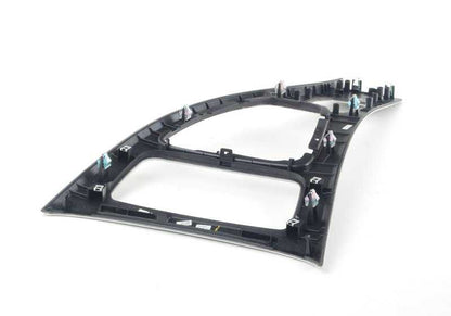 Embellecedor consola central aluminio OEM 51169145143 para BMW E90, E91, E92 (incluye versiones N). Original BMW.