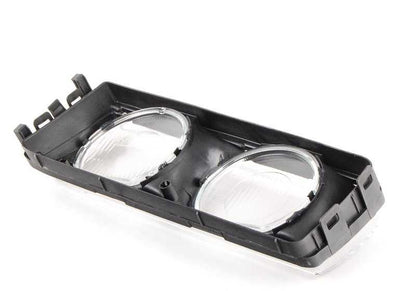 Right front glass for FARO OEM 63121393850 for BMW E36. Original BMW spare.