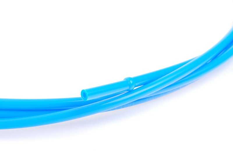 Tubería de suspensión neumática trasera derecha para BMW X5 E70, E70N, X6 E71, E72 (OEM 37206781224). Original BMW.