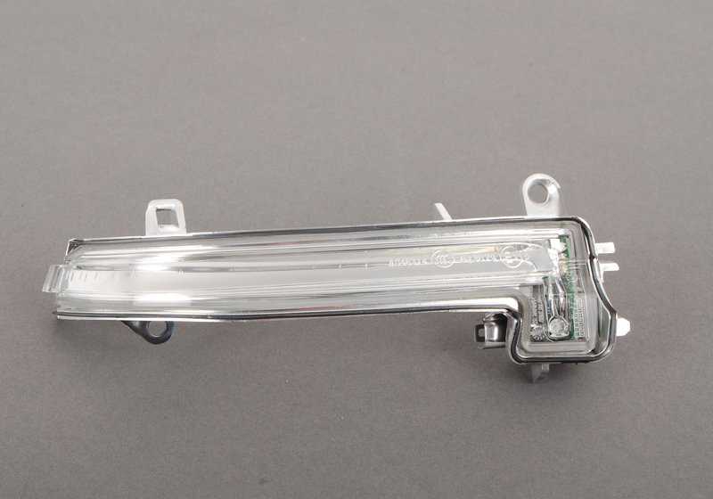 Intermittierender rechter Spiegel OEM 63137280772 für BMW F20, F21, F22, F23, F87, F30, F31, F34, F35, F32, F33, F36, E84, i3 (I01). Original BMW.