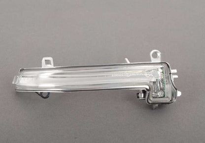 Intermittierender rechter Spiegel OEM 63137280772 für BMW F20, F21, F22, F23, F87, F30, F31, F34, F35, F32, F33, F36, E84, i3 (I01). Original BMW.