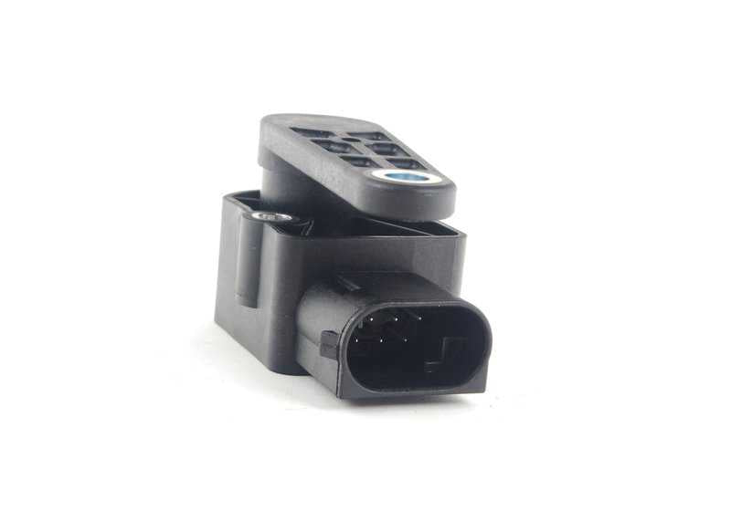 Height Sensor for BMW E90, E90N, E91, E91N, E92, E92N, E84, E70, E70N, E71, E72 (OEM 37146853754). Genuine BMW