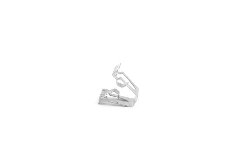 BMW Fasteners 2 U06, 7 F01 Series, F02, F04, G11, G12, série 8 F91, F92, F93, G14, G15, G16, X1 U11, X3 F25, F97, G01, G08, X4 F26, F98, G02, X5 E70, F15, F85, G05, X6 E71, F16, F86, G06, X7 G07, XM G09 (OEM 07146957031). BMW d'origine