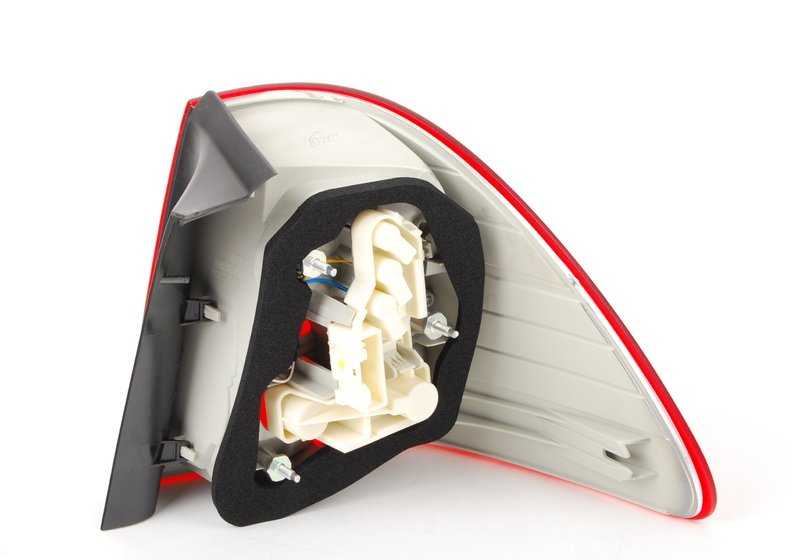 Piloto trasero lateral izquierdo OEM 63217289435 para BMW E91 (Serie 3 Touring). Original BMW.