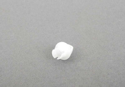 Cazoleta de faro OEM 63121386616 para BMW E30, E34, E24, E32. Original BMW.