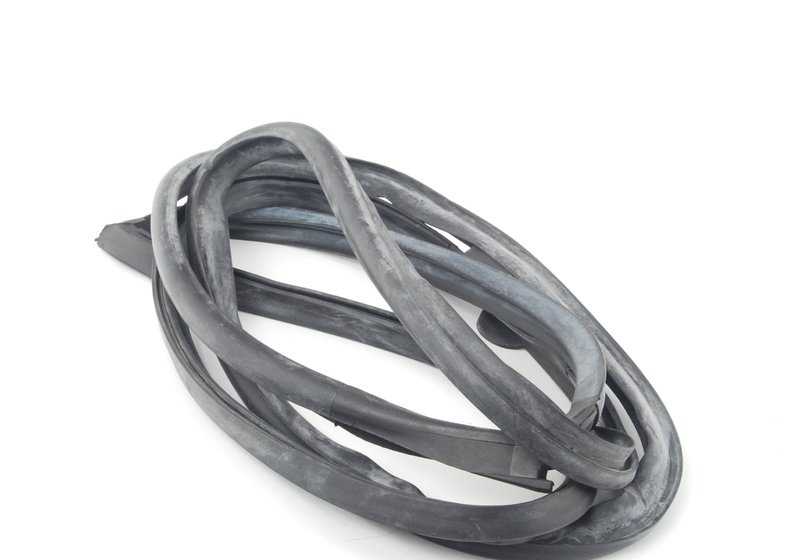 Burlete puerta delantera izquierda OEM 51211847033 para BMW E23. Original BMW.
