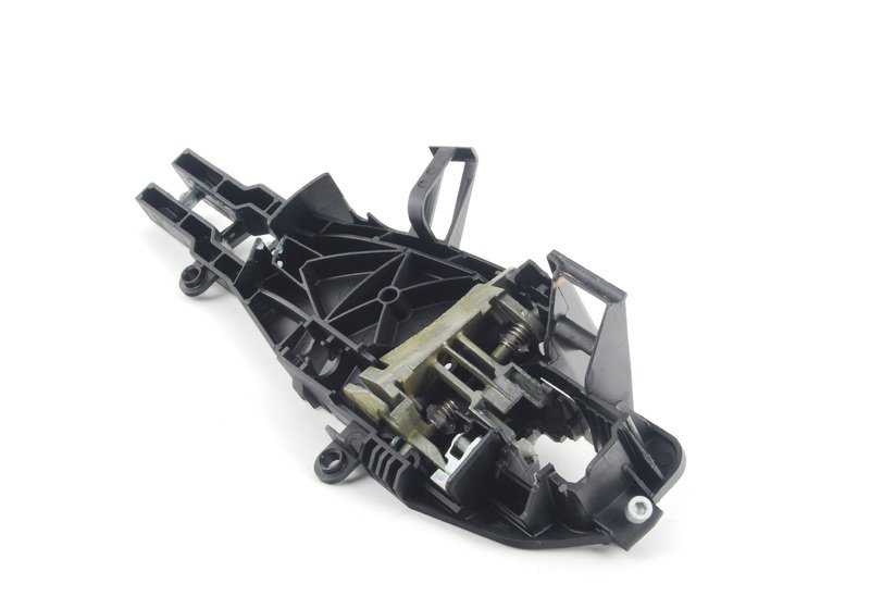 Soporte interior de manilla exterior trasera derecha OEM 51217137054 para BMW E70, E71, E72. Original BMW.