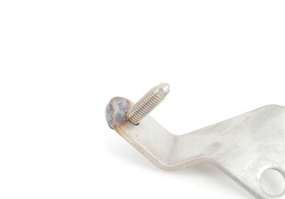 Soporte para catalizador cercano al motor OEM 18307597065 para BMW E82, E88, E90, E91, E92, E93, E84. Original BMW.