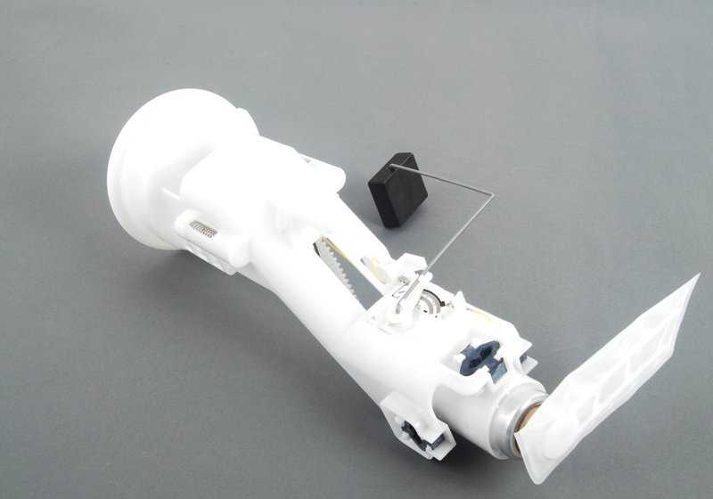Unidad de suministro de combustible derecha OEM 16116755043 para BMW X5 E53. Original BMW.