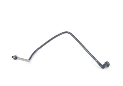 Tubo de ventilación OEM 37226859715 para BMW X5 E70 (3.0d, 3.0sd, 3.0si, 3.5d, 4.8i). Compatible con modelos fabricados entre 2006 y 2010. Original BMW.