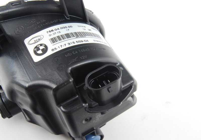 Faróis de neblina LED esquerdos para BMW F20N, F21N Série 2 F22N, F23N Série 3 F30N, F31N, F34N, F35N Série 4 F32, F33, F36 (OEM 63177315559). BMW original