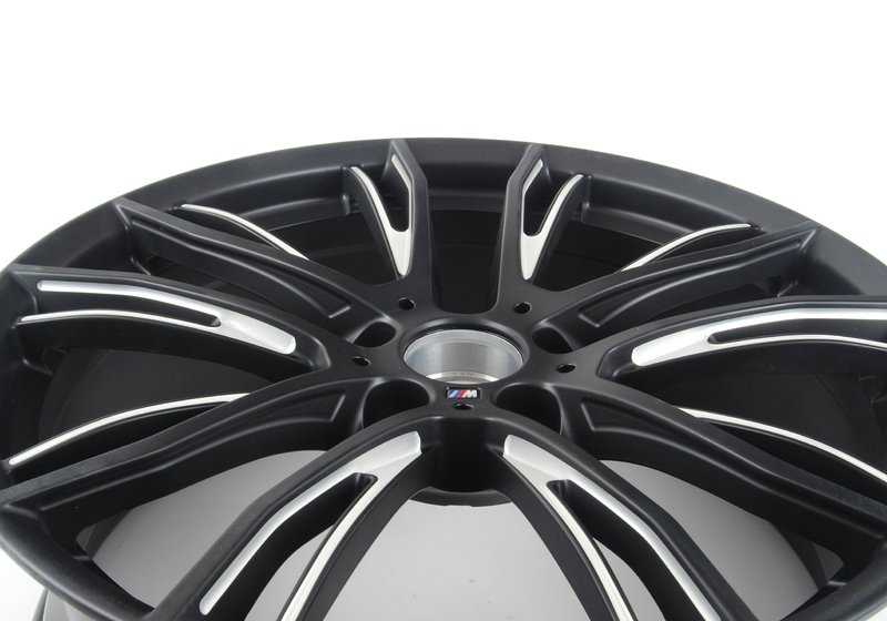 Alloy tire M double radio 624 OEM 36116862774 for BMW F30, F31, F32, F33, F36. Original BMW.