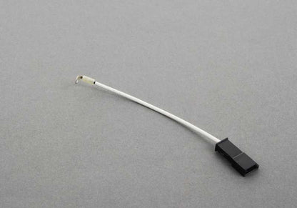 Adattatore del cavo OEM 51167265077 per BMW E71 ed E72 (x6, x6 m, xDrive30d, XDrive35D, XDrive35i). Compatibile con tutti i modelli indicati. BMW originale.