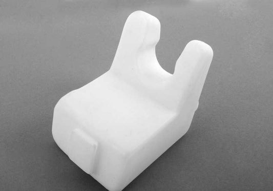 Depósito de líquido limpiaparabrisas OEM 61661378613 para BMW E34, E32. Capacidad 0.9L. Compatible con sistemas de lavado del parabrisas. Recambio original BMW.