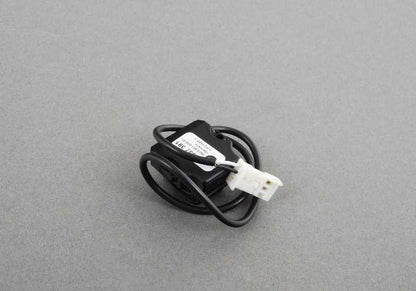Micrófono manos libres OEM 84316937391 para BMW E46, E85, E86. Original BMW.